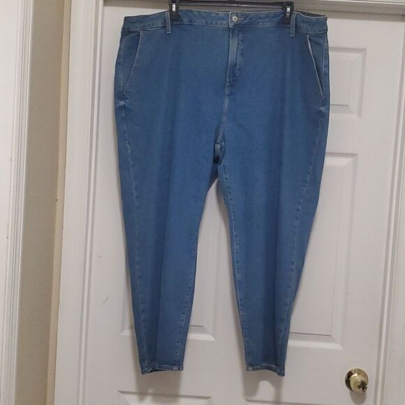 Old Navy woman 26 Plus Sky-Hi Straight Extra Hi Rise Secret Slim Pocket jeans - Picture 1 of 9